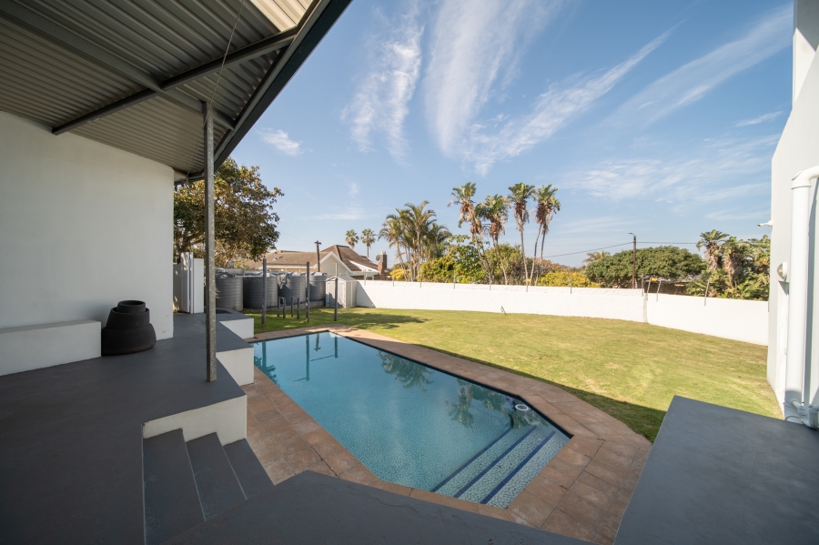 5 Bedroom Property for Sale in Nahoon Eastern Cape